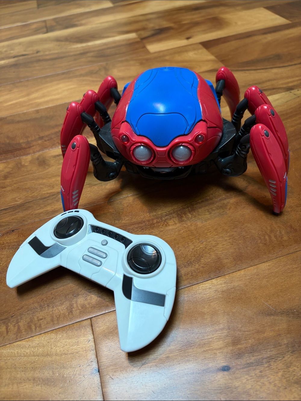 SpiderBot Interactive Red and Blue Robotic Spider Action Figure for Kids